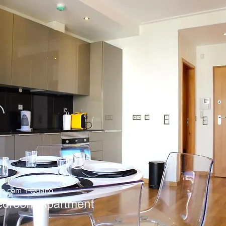 Akicity Campolide In Appartement